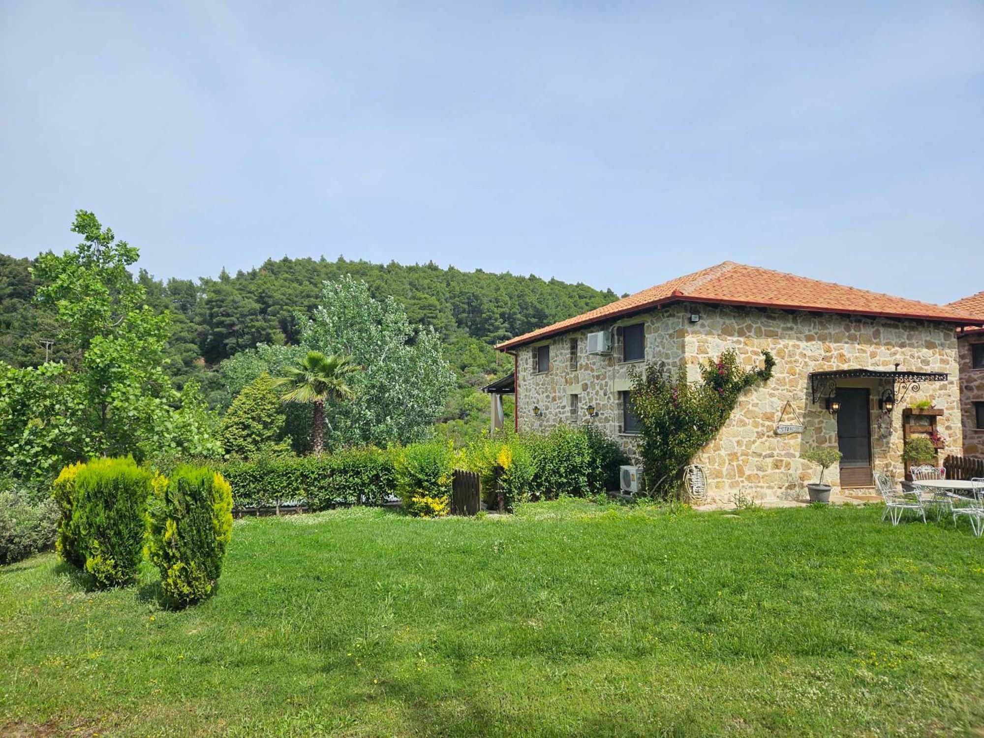 Stone Villas Неа Рода Екстериор снимка