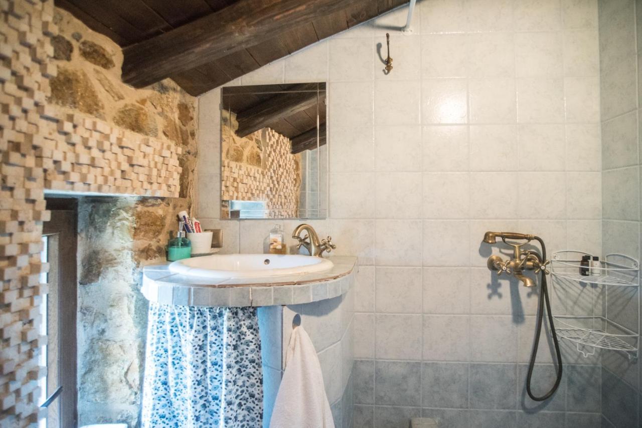 Stone Villas Неа Рода Екстериор снимка